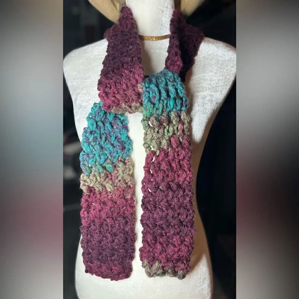 68” NEW Chunky Crochet Purple Blended Color Winter Wrap Scarf